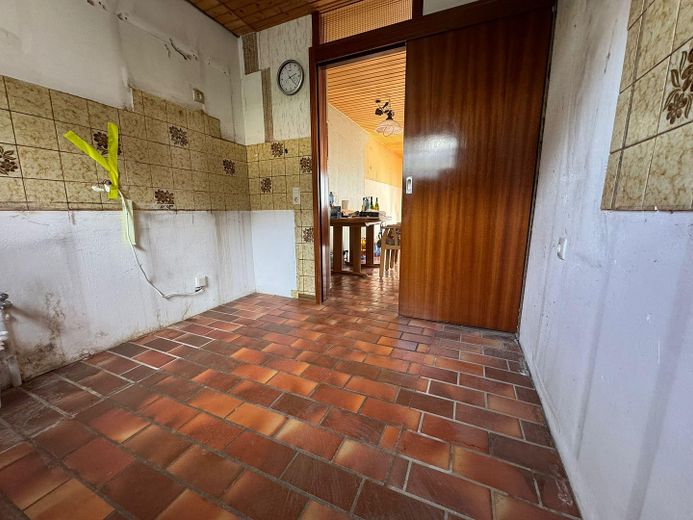 Charmantes Reiheneckhaus mit Garten, Balkon & Dachterrasse in sonniger Lage – Küche