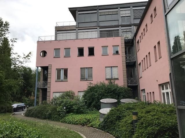 Attraktives Gewerbeensemble in Dresden-Strehlen – Vorder- & Hinterhaus mit Tiefgarage – Vorderhaus Hofansicht