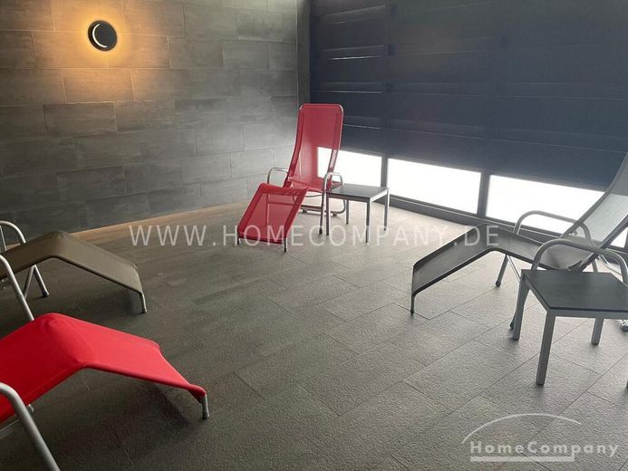 4-Zimmer Luxuswohnung mit Panoramablick bis ins Siebengebirge.Schwimmbad und Sauna im Haus. – dd3226b9d21c393ff47db6f2531af7d59d5532f8.jpg