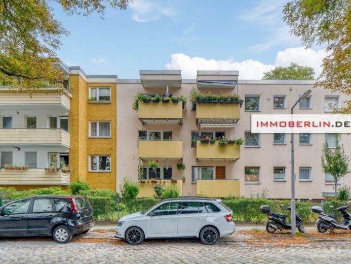 IMMOBERLIN.DE - Angenehme Lage! Wohnung mit Südwestbalkon nahe Kranoldplatz – Foto 1