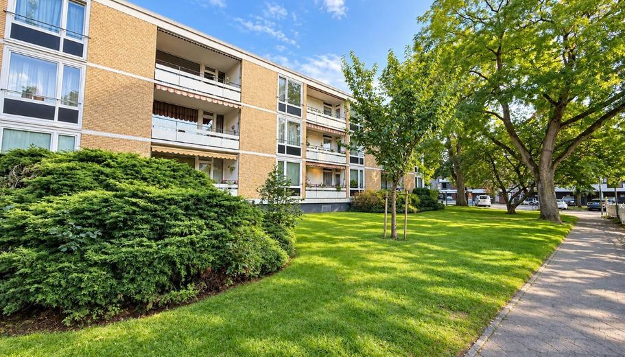 Schöne 2 Zimmer Wohnung in gefragter Lage Mörsenbroich – Foto 3