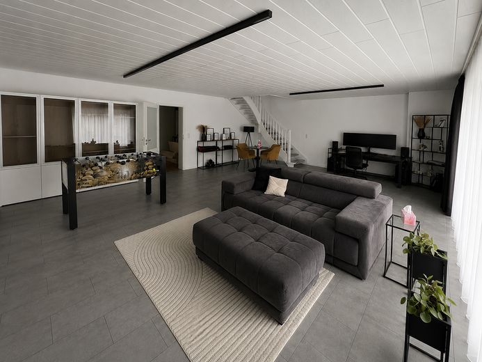 Wohnung wie Doppelhaushälfte – Wohnzimmer