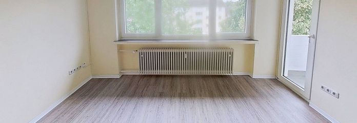 La vostra nuova casa: accogliente appartamento di 3 locali con BALCONE e molto comfort – Ansicht I: Wohn- und Esszimmer