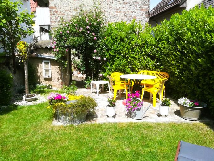 Historisches Stadthaus mit Gartenidylle und separater Ferien-Wohnung in Ettenheim – Foto Garten (2)