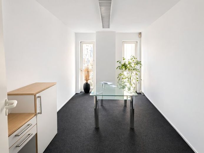 Repräsentative Büroeinheit mit Galerie in zentraler Innenstadtlage von Montabaur – Foto 1