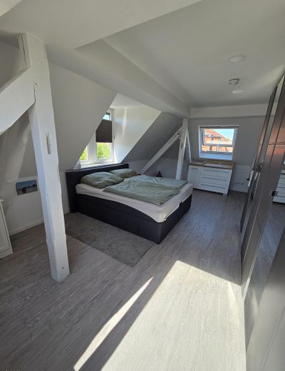 Apartamento ático de alta calidad de 3½ habitaciones, sin comisión y sin intermediario, con posibilidad de ampliación en el desván – Foto 25