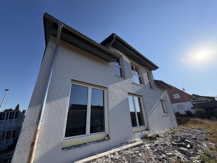 Einzigartiges Haus mit Randlage Erstbezug – फोटो 3
