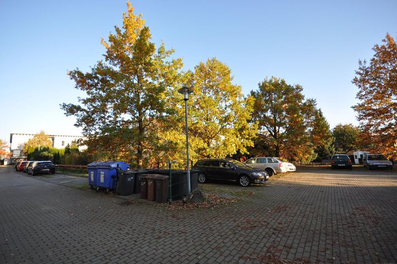 Hochwertige 3-Raum-Dachgeschosswohnung mit großer Dachterrasse in ruhiger Top-Lage – Parkplatz