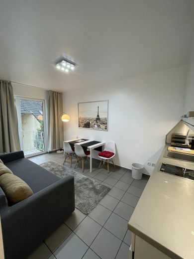 KAPITALANLAGE - 3,37% RENDITE | Schöne 2-Zimmer Wohnung (2 Balkone) - Altstadt nähe Carlsplatz – Foto 4