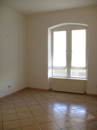 Schöne WG-Zimmer in zentraler Lage, verschiedene Größen – Zimmer Beispiel