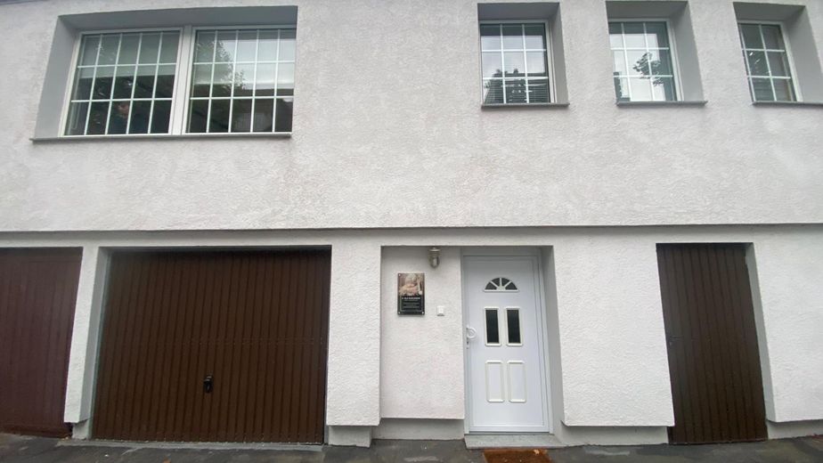 ! Hinterhof ! Rendite oder Büro, Praxis, Handwerker, Artelier, Lager, Halle, Ausstellung, Garage – Eingang