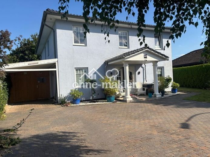 Toskana-Villa freistehend auch als Zweifamilienhaus nutzbar – Foto 1