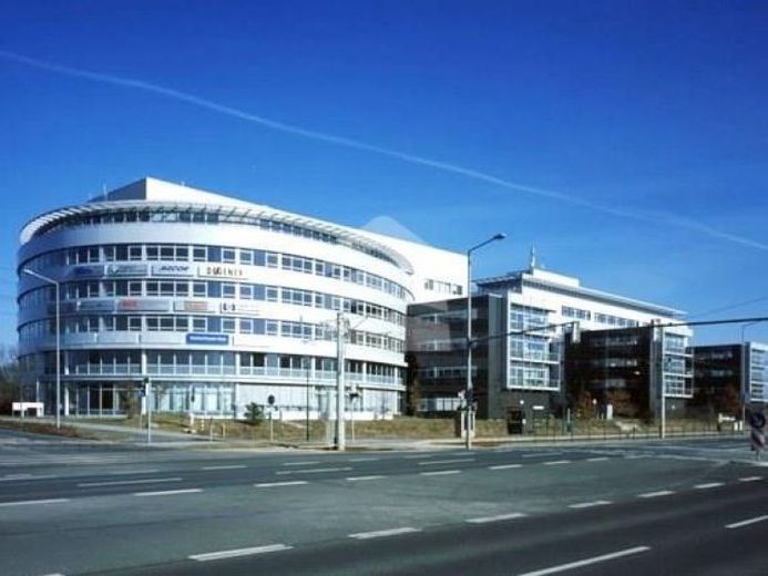 Moderne BUERO.flächen mit 362 m² im ArcusPark Leipzig – Foto 1