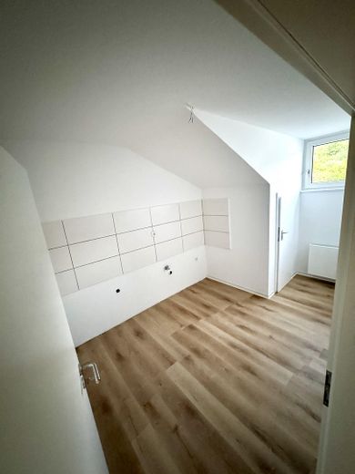 ERSTBEZUG AM UELLENDAHL: 2 ZIMMER WOHNUNG BALKON WHG – Foto 6