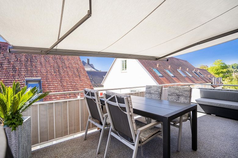 Exklusive Eigentumswohnung in bester Innenstadtlage von Mindelheim – 2 TG-Stellplätze – Terrasse 2.OG
