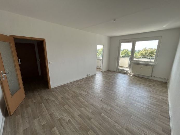 Helle 1-Zimmer-Wohnung mit Balkon sucht neuen Mieter! – Foto 1
