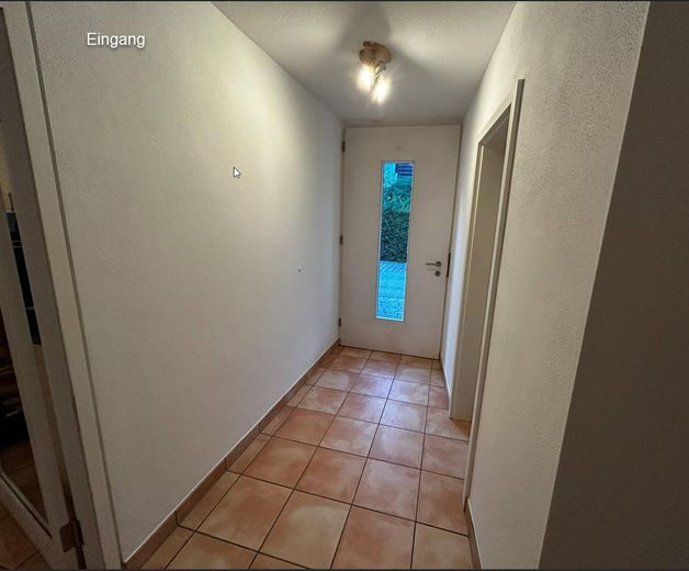 Casa a schiera centrale nel cuore di Hausham – Flur Eingang