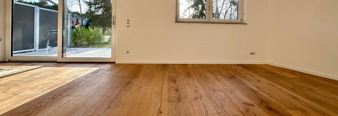 3 Zimmerwohnung im EG mit großer Süd-Terrasse – Wohn/Essbereich