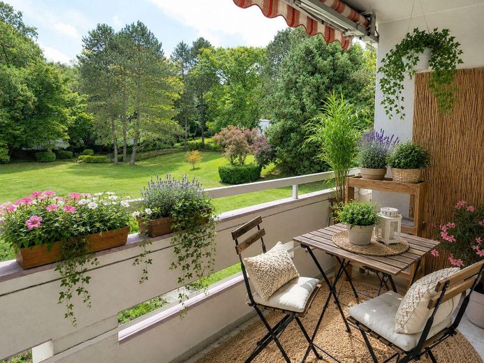 Provisionsfrei! 2-Zi Wohnung Wiesbaden Kurparkblick 2 Balkone TG – Foto 2