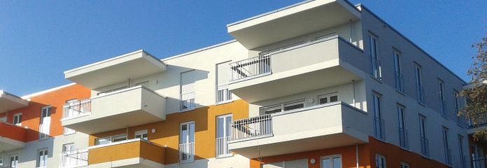 Herrliche 2-Zimmerwohnung im Betreuten Wohnen / Gute Kapitalanlage oder Selbstnutzung – Aussenansicht (Süden)