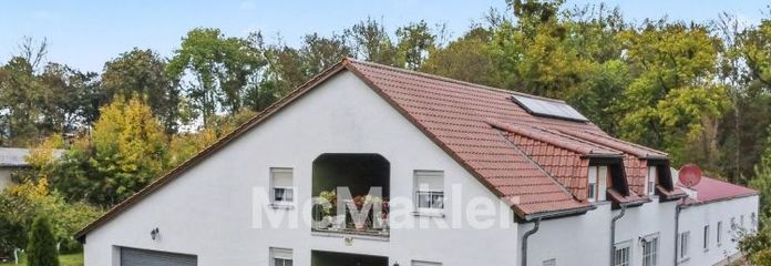 Wohnraum für alle: Großes 7-Zimmer-EFH & 3 Mietwohnungen auf einem Grundstück vereint