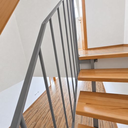 Wohnen auf 2 Ebenen: Helle 4,5-Zi.-Maisonette, 109 m², Loggia, Weitblick & Stellplatz in Osterburken – Zdjęcie 11