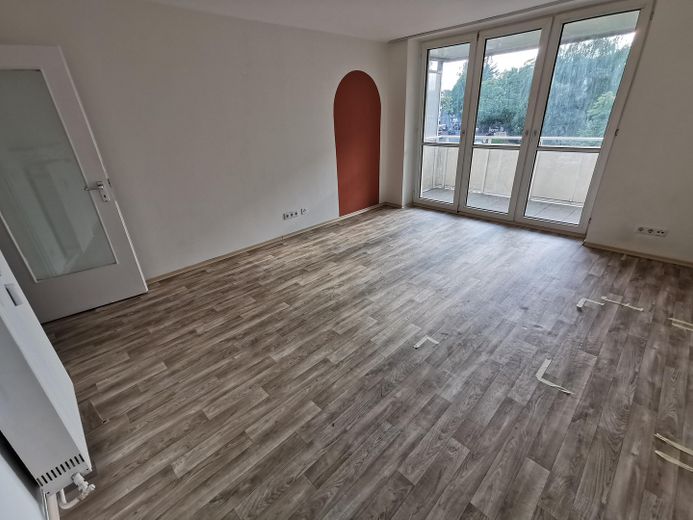 3-Zimmer Whg - ruhige aber zentrale Lage - saniert * sofort frei * – Foto 3