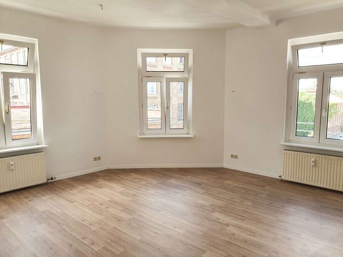 प्लागविट्ज़ में 2.400 €/m² // कार्ल-हाइने-कनाल के पास नवीनीकृत 3-कमरों वाला अपार्टमेंट – फोटो 1