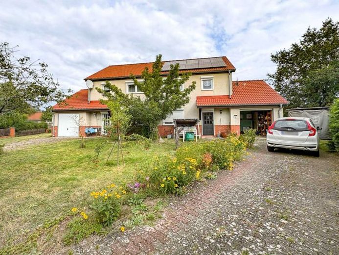 Due case - una casa! Tanto spazio per la famiglia a Berkenbrück, vicino a Fürstenwalde – Foto 1