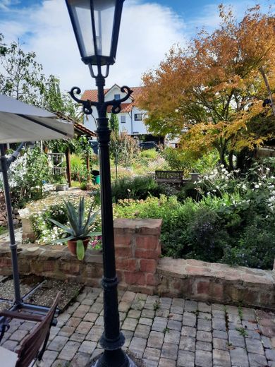 2Zi EBK Terrasse Garten – Gartenterrasse