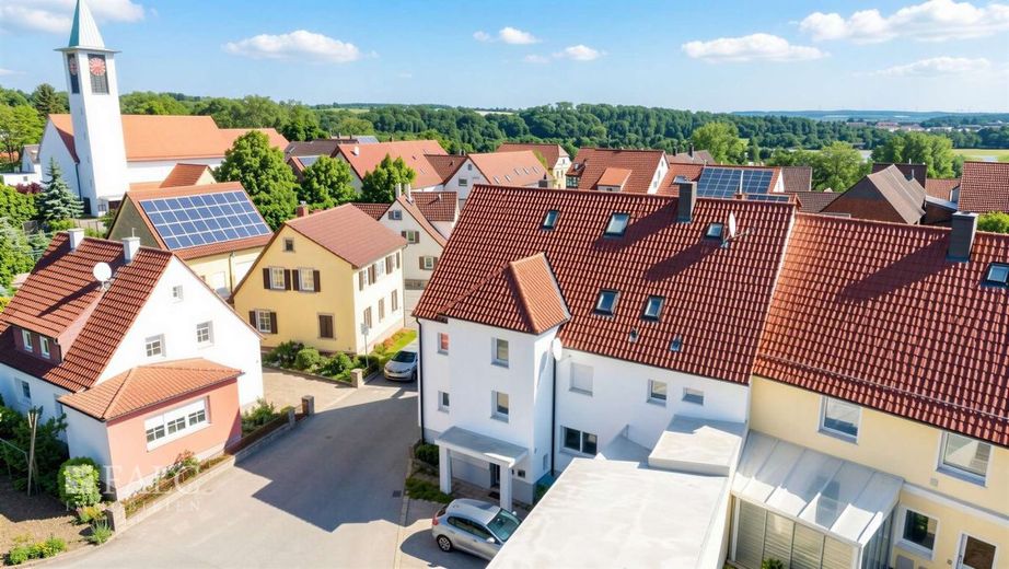 2 auf einen Streich, Renditepotenzial hoch - FALC Immobilien – So ein toller Blick