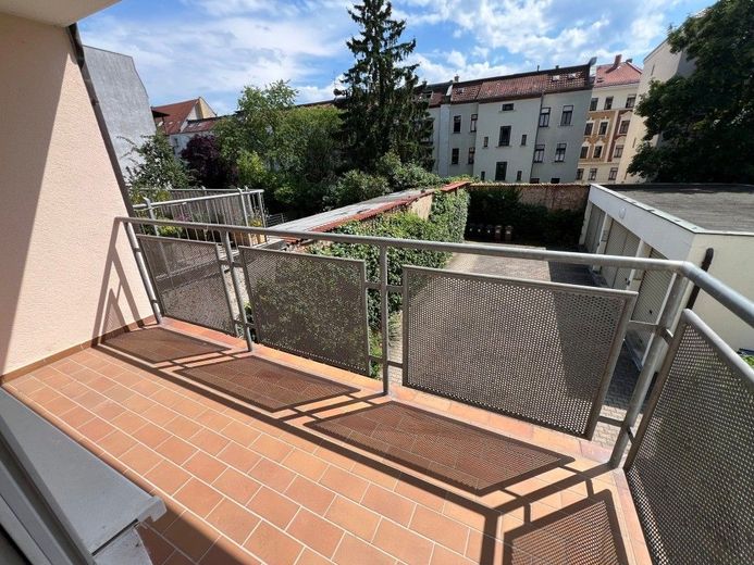 2-RAUM WOHNUNG MIT BALKON – Balkon