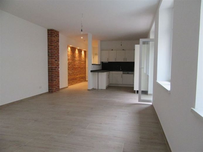 Terrassen- Luxuswohnung mit Sonnenterasse 83,5 qm im Palais am Rathaus – Foto 1