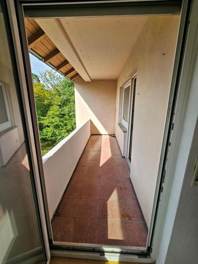 Kapitalanlage mit hoher Rendite: Helle sanierte Wohnung mit Balkon – Balkon