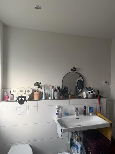 3 Zi.- Wohnung 1. OG mit Balkon und EBK – फोटो 9