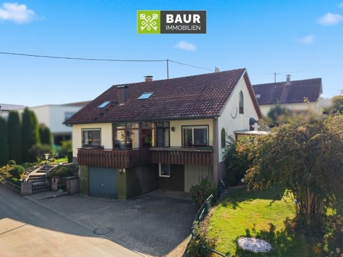 360° | Raum für Ihre Wohnideen – Großzügiges Einfamilienhaus in Uttenweiler – Foto 1