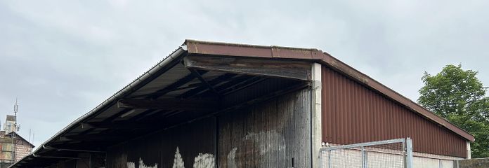 Außenansicht Lagerhalle