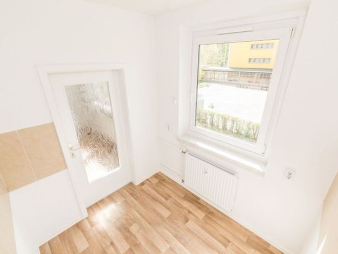 Tolles Duschbad I sonniger Balkon – Foto 1