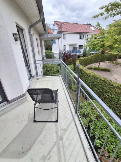 Wunderschöne 2-Zimmer-Wohnung in Top-Lage von Scharbeutz in unmittelbarer Strandnähe zu verkaufen – weiteres Balkonfoto