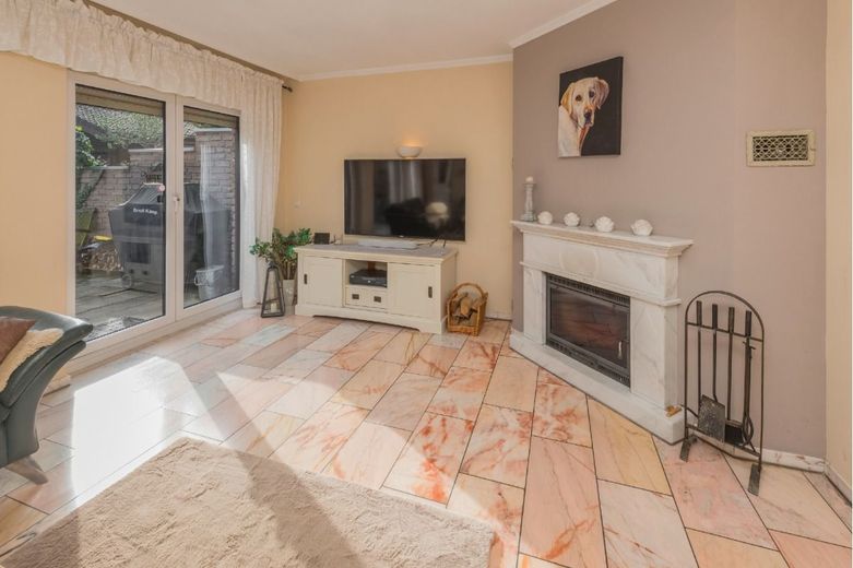 Top EFH mit Einliegerwohnung / Büro in bester Lage von Dortmund Kirchhörde Lücklemberg RMH / DHH – Wohnzimmer