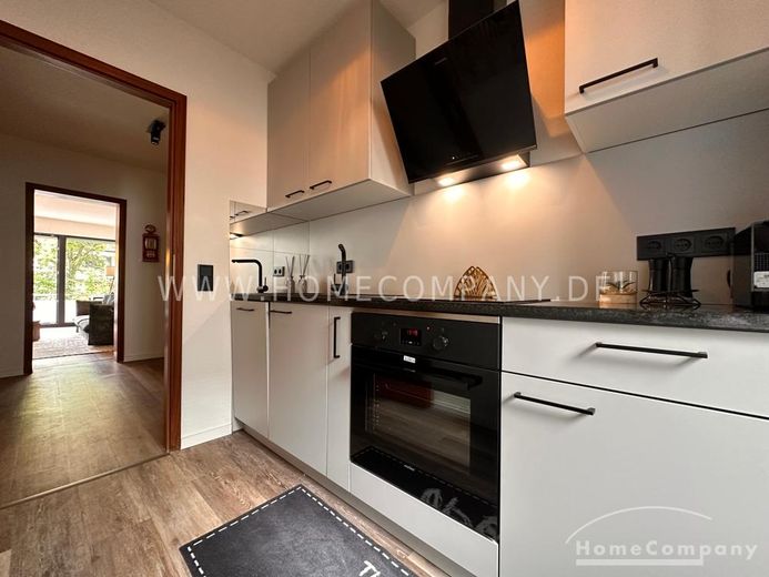Modern eingerichtete 2 Zimmer Wohnung mit Balkon und Garagenstellplatz  in Alt-Saarbrücken – 7e9bc4ee348e78154066aef3d2a41032b713dba1.jpg
