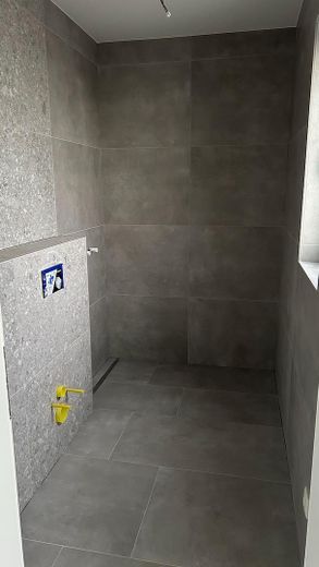 Gäste WC mit Dusche