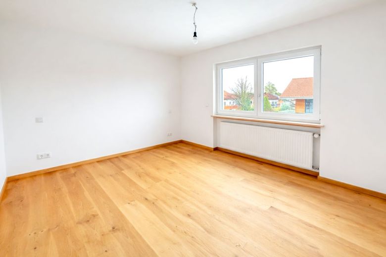 Ankommen und wohlfühlen - moderne 3-Zimmer-Wohnung mit großem Garten – Schlafzimmer