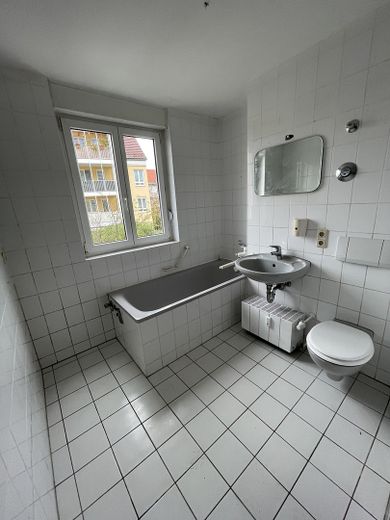 3 Zimmer Wohnung KAPITALANLAGE – Vollbad