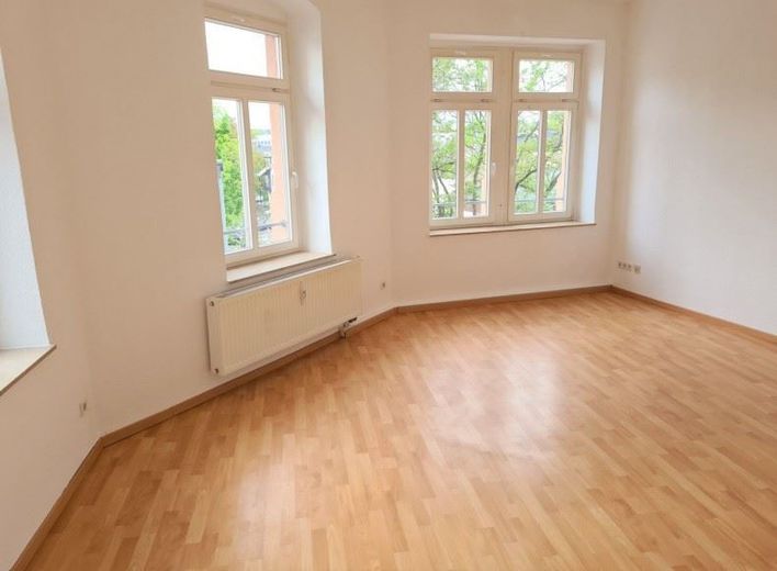 * Günstige 2-Zimmer mit Einbauküche und Wannenbad in ruhiger Lage! * – WZ1