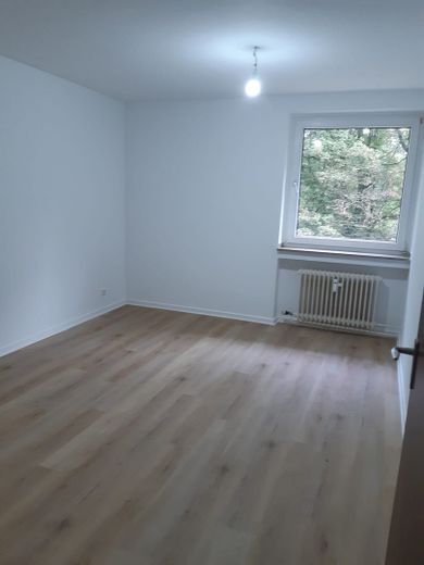 Schöne, frisch renovierte 3-Zimmer Wohnung in Köln-Seeberg-Süd, 1 Etage – Schlafzimmer