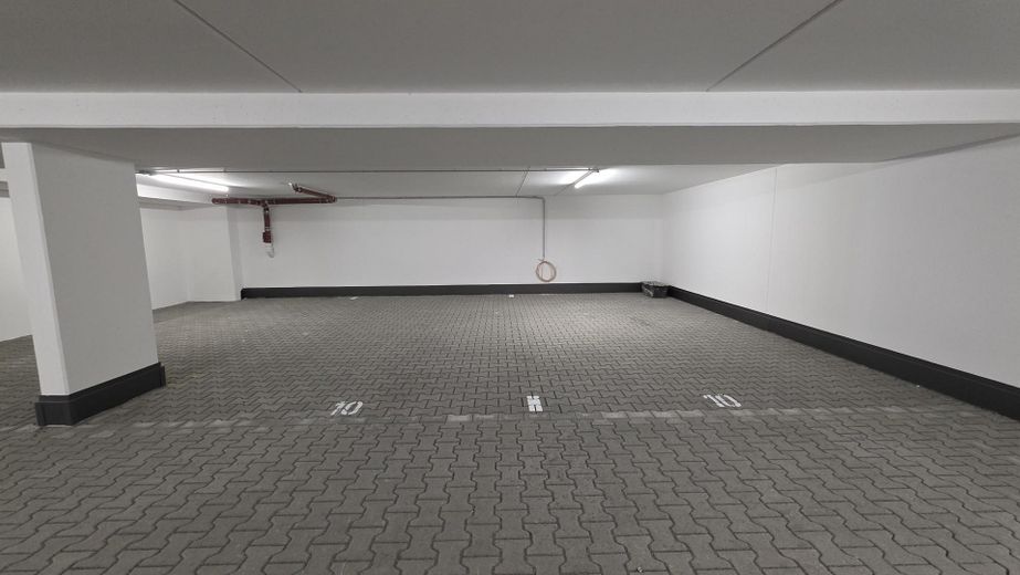 Penthousewohnung in Trier-Quint, Neubau Erstbezug, sonnige ruhige Lage – 2 TG-Stellplätze extrabreit