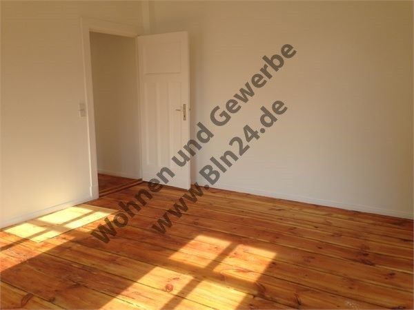 + super saniert + Seitenstr.- Bruttomiete – 7.9.14 012