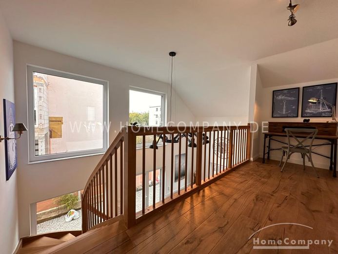 NUOVA COSTRUZIONE
Appartamento maisonette moderno e arredato con gusto, con terrazza – 1807d08d7810fc1dca7418962e8e81ca822a84ef.jpg