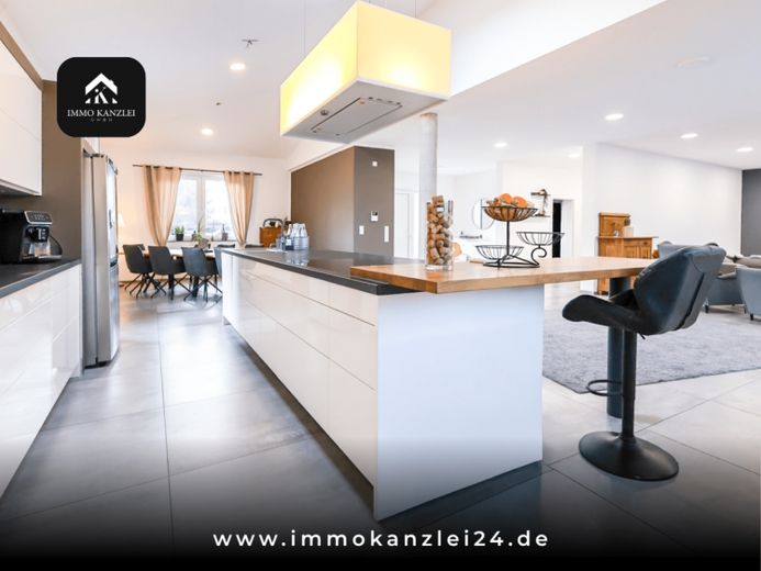Neuried-Altenheim: villa cittadina con piscina, stufa svedese e riscaldamento a pavimento! – Foto 1